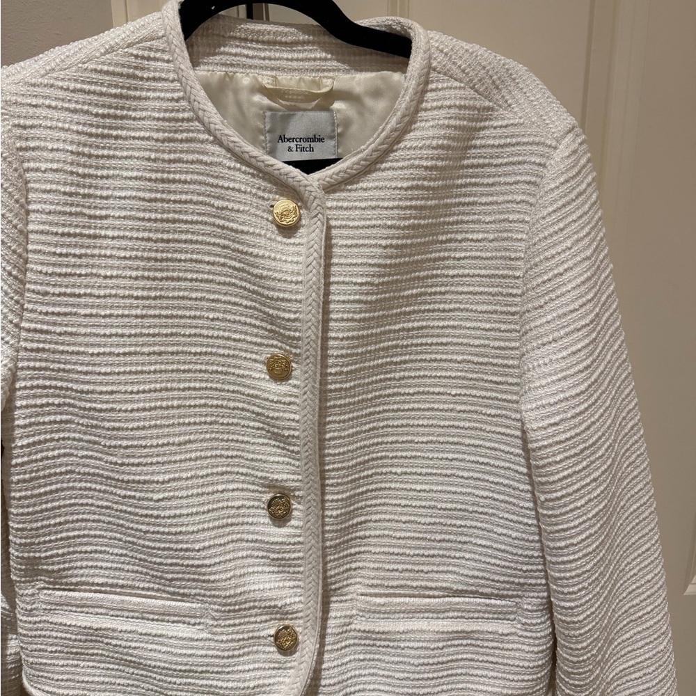 Abercrombie & Fitch Textured Cream Blazer